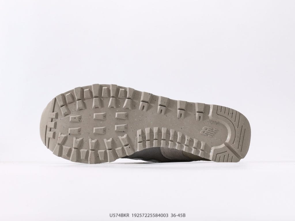 rubber outsole traction pattern