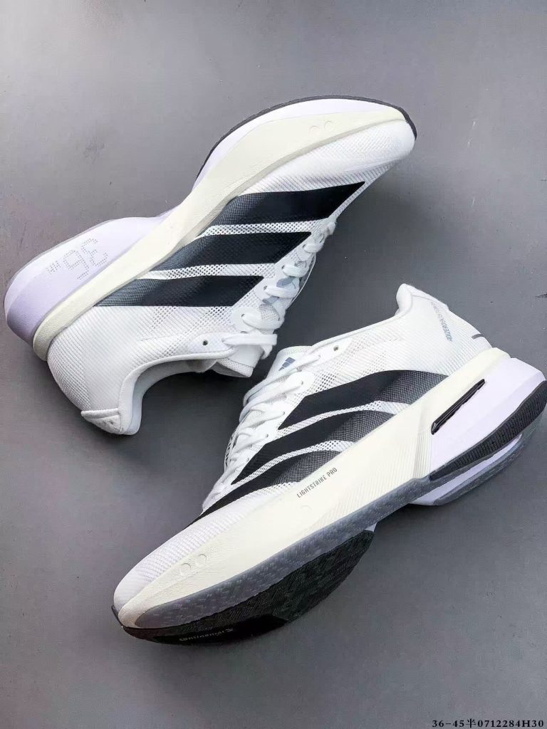 adidas Adizero Boston 13 13 About Us - adidas Adizero Boston 13 adidas Boston 13 The Adizero Boston 13 is built for speed-focused training. An updated midsole delivers a more energetic yet stable ride, while EnergyRods help support smooth, efficient transitions. The outsole provides reliable traction and durability for road running