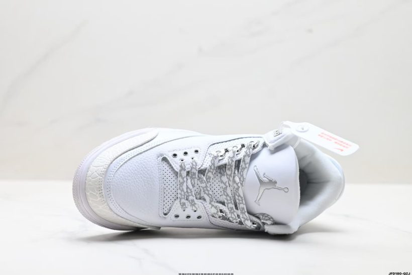 Air Jordan 3 Retro CT8532-126 side view