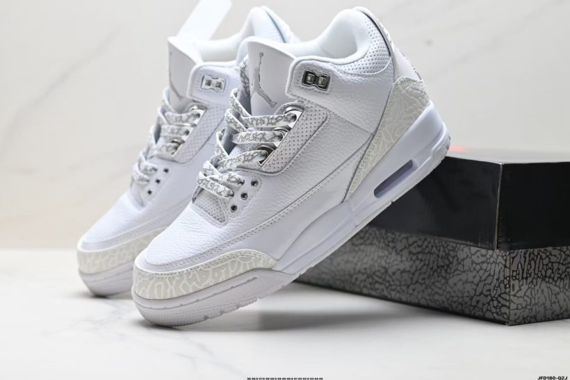 About Us - Air Jordan 3 Retro CT8532-126 Air Jordan 3 Retro CT8532-126 <div id="leftCol" class="a-column a-span5"> <div id="imageBlock_feature_div" class="celwidget" data-feature-name="imageBlock" data-csa-c-type="widget" data-csa-c-content-id="imageBlock" data-csa-c-slot-id="imageBlock_feature_div" data-csa-c-asin="" data-csa-c-is-in-initial-active-row="false" data-csa-c-id="nb6c4q-nz9dpf-ez353m-wilsya" data-cel-widget="imageBlock_feature_div"> <div id="imageBlock" class="a-section imageBlockRearch" data-csa-c-content-id="image-block-desktop" data-csa-c-slot-id="image-block" data-csa-c-type="widget" data-csa-op-log-render="" data-csa-c-id="8q5xcb-cp4at4-14v6gd-9ppd79"> <div class="a-fixed-left-grid"> <div class="a-fixed-left-grid-inner"> <div class="a-text-center a-fixed-left-grid-col regularImageBlockViewLayout a-col-right"> <div id="image-canvas-caption" class="a-row"> <div class="a-column a-span12 a-text-center">Air Jordan 3 Retro “Pure Money”（2025）</div> </div> </div> </div> </div> </div> </div> </div> <div class="a-column a-span7 a-span-last"> <div class="a-fixed-right-grid"> <div class="a-fixed-right-grid-inner"> <div id="centerCol" class="a-fixed-right-grid-col ie7-width-935 a-col-left"> <div id="titleBlock" class="celwidget" data-feature-name="titleBlock" data-csa-c-type="widget" data-csa-c-content-id="titleBlock" data-csa-c-slot-id="titleBlock" data-csa-c-asin="" data-csa-c-is-in-initial-active-row="false" data-csa-c-id="iivrpt-5aqopq-os0qvm-49y3re" data-cel-widget="titleBlock"> <div id="titleBlockRightSection" class="a-section a-spacing-none"> <div id="averageCustomerReviews_feature_div" class="celwidget" data-feature-name="averageCustomerReviews" data-csa-c-type="widget" data-csa-c-content-id="averageCustomerReviews" data-csa-c-slot-id="averageCustomerReviews_feature_div" data-csa-c-asin="" data-csa-c-is-in-initial-active-row="false" data-csa-c-id="o1gyzq-uzg1wm-99iqls-z6mufz" data-cel-widget="averageCustomerReviews_feature_div"></div> </div> </div> </div> </div> </div> </div>