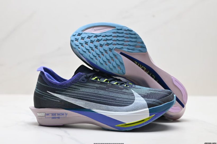 About Us - Nike Air ZoomX Streakfly 2 Streakfly 2 HF6416-401 Built for race-day speed from the mile to 10K, with ZoomX responsiveness, a full-length carbon-fiber Flyplate, and an ultra-light traction outsole.