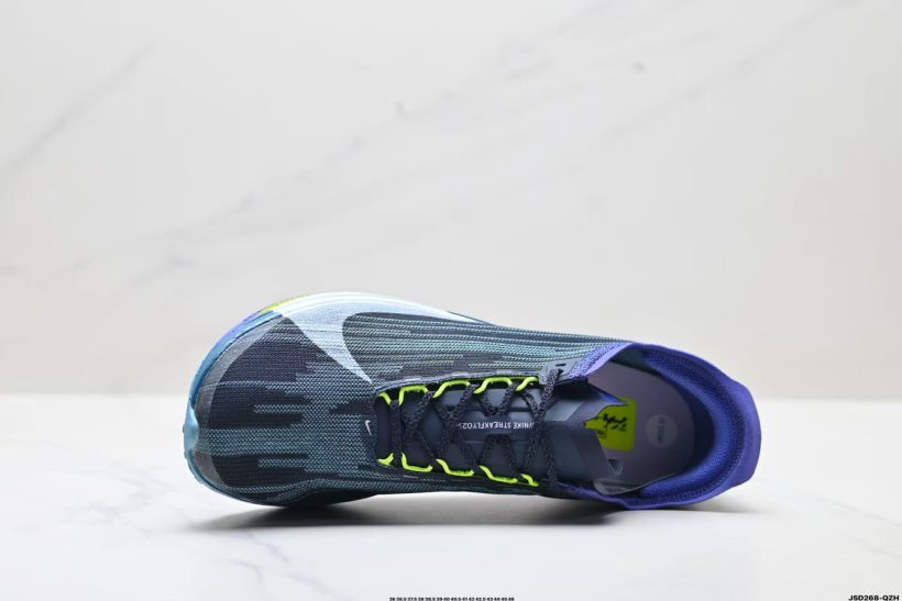 About Us - Nike Air ZoomX Streakfly 2 Streakfly 2 HF6416-401 Built for race-day speed from the mile to 10K, with ZoomX responsiveness, a full-length carbon-fiber Flyplate, and an ultra-light traction outsole.