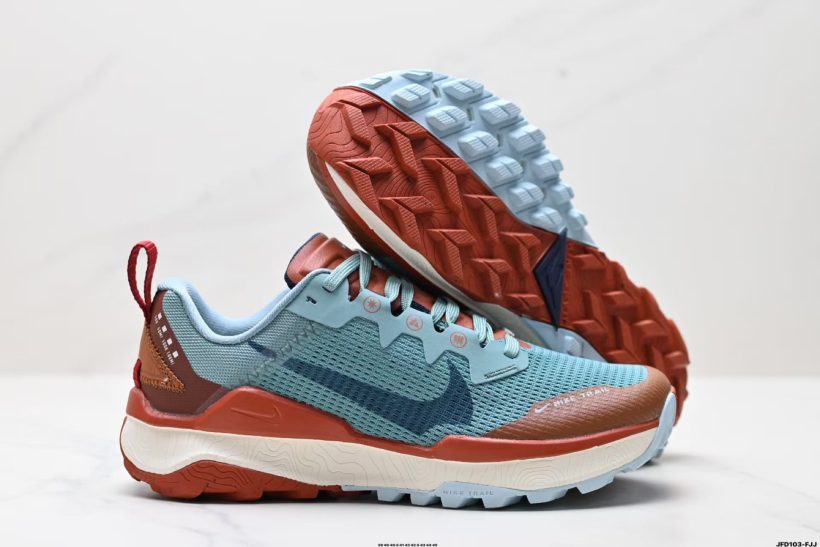 Nike React Wildhorse 8 15 Nike React Wildhorse 8 后跟细节 (DR2686-600)