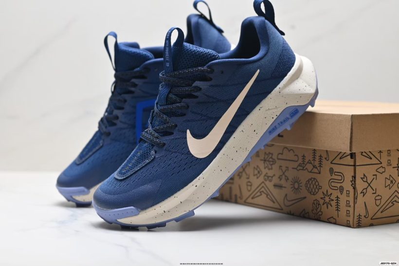 About Us - Nike React Wildhorse 10 Nike React Wildhorse 10