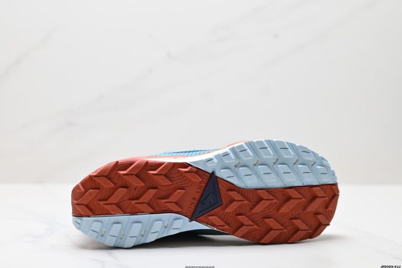 Nike React Wildhorse 8 14 Nike React Wildhorse 8 Top Foot Emulation (DR2686-600)