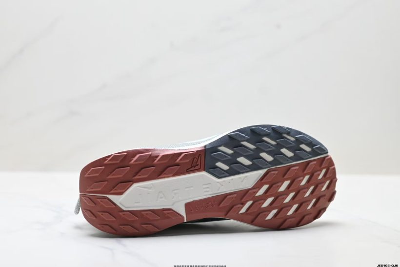 About Us - Nike ReactX Pegasus Trail 5 Pegasus Trail 5 DV3864-200 A road-to-trail daily runner with ReactX energy return, breathable engineered mesh, secure midfoot support, and a grippy outsole built for dirt, mud, and wet conditions.