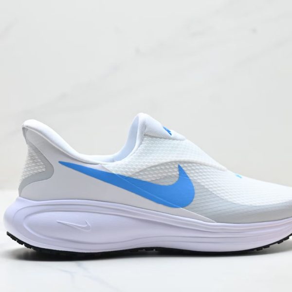 Nike Men's Quest 6 Road Running Shoes