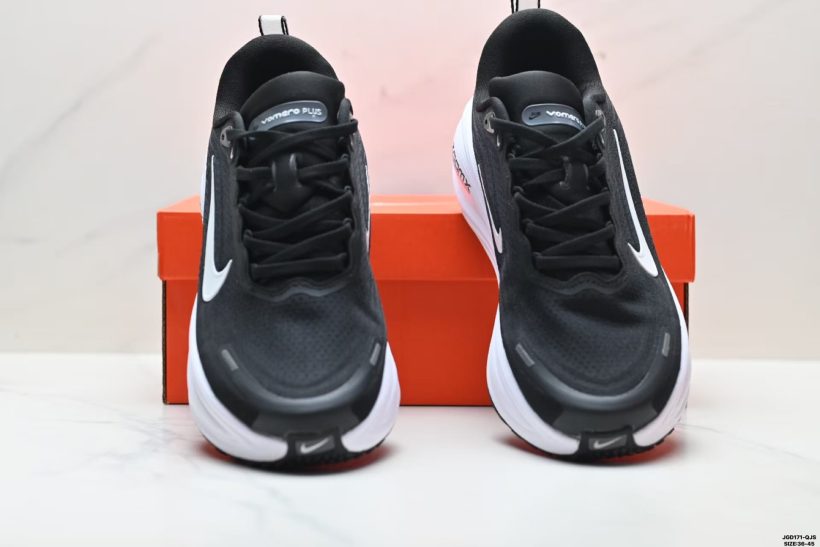About Us - Nike Vomero Plus Nike Vomero Plus <h4>Nike Vomero Plus | Cushioned Low-Top Running Shoes | ReactX Foam + Air Zoom | HV8150</h4>