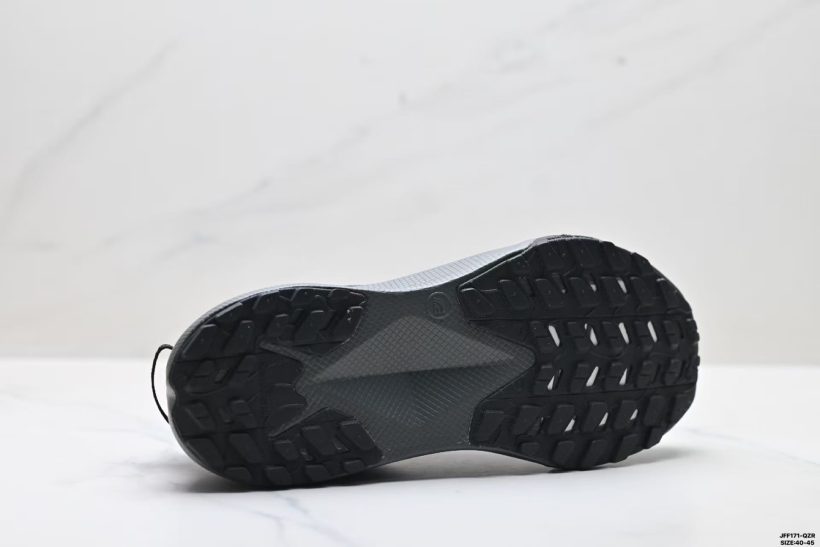 THE NORTH FACE Altamesa 300 17 About Us - THE NORTH FACE Altamesa 300 THE NORTH FACE Altamesa 300 THE NORTH FACE Altamesa 300 Trail Shoes | Responsive Cushioning + 4mm Lugs | NF0A8A9R-812