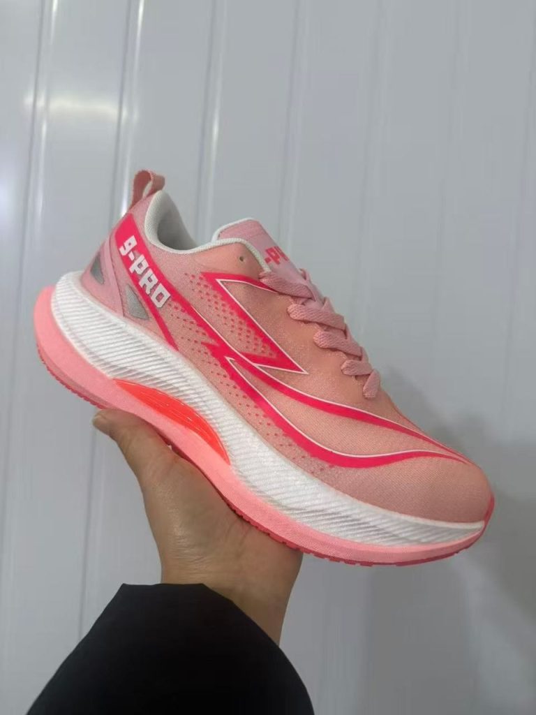 About Us - Carbon Plate Running Shoes In Stock carbon plate shoes Real carbon plate running shoes now in stock. One style with 3 colors, unisex couple design, sizes 35-45. Suitable for wholesale buyers and resellers.