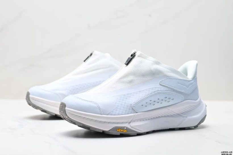 About Us - HOKA Project Transport HOKA Project Transport HOKA Project Transport low-top lifestyle shoes built for everyday comfort and stable steps. Durable, slip-resistant outsole. Size <strong data-start="891" data-end="900">36-45</strong>. ID: <strong data-start="906" data-end="920">JJD103-JJS</strong>.