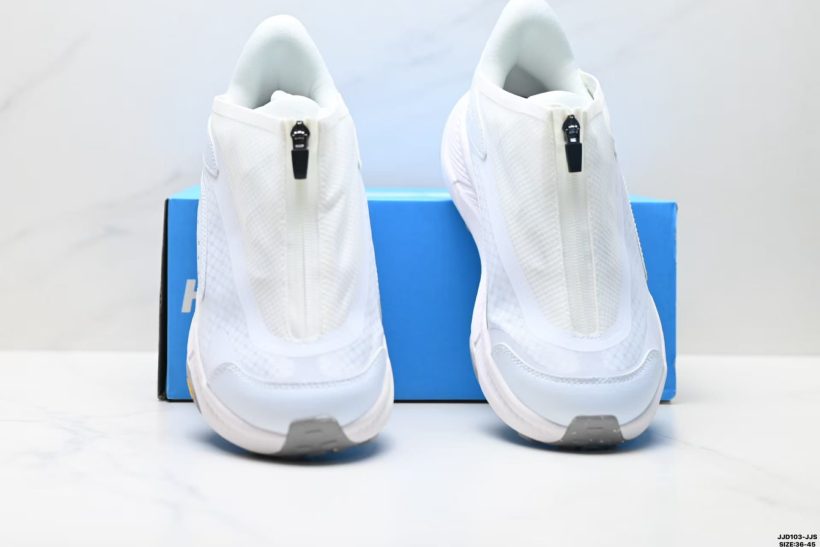 About Us - HOKA Project Transport HOKA Project Transport HOKA Project Transport low-top lifestyle shoes built for everyday comfort and stable steps. Durable, slip-resistant outsole. Size <strong data-start="891" data-end="900">36-45</strong>. ID: <strong data-start="906" data-end="920">JJD103-JJS</strong>.