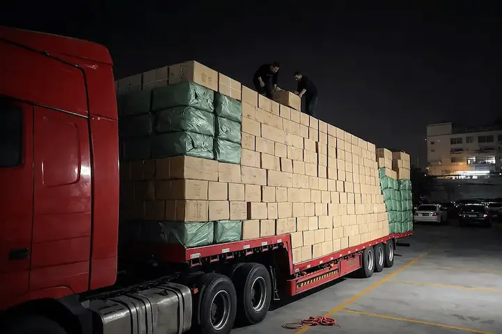 About Us - Home men’s and women’s sneakers