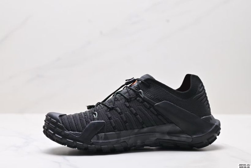 About Us - MAMMUT Hueco Knit II Low MAMMUT Hueco Knit II Low MAMMUT Hueco Knit II Low is a breathable knit low-top shoe built for everyday comfort—especially for wider forefeet. EVA cushioning and Base Fit 2.0 heel support keep your steps stable. Size 36–46.