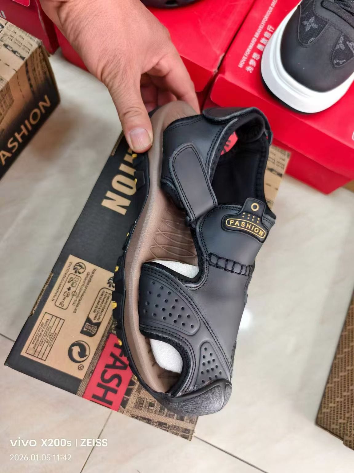 Men’s Breathable Leather Beach Sandals 6 Men’s Breathable Leather Beach Sandals - Image 6