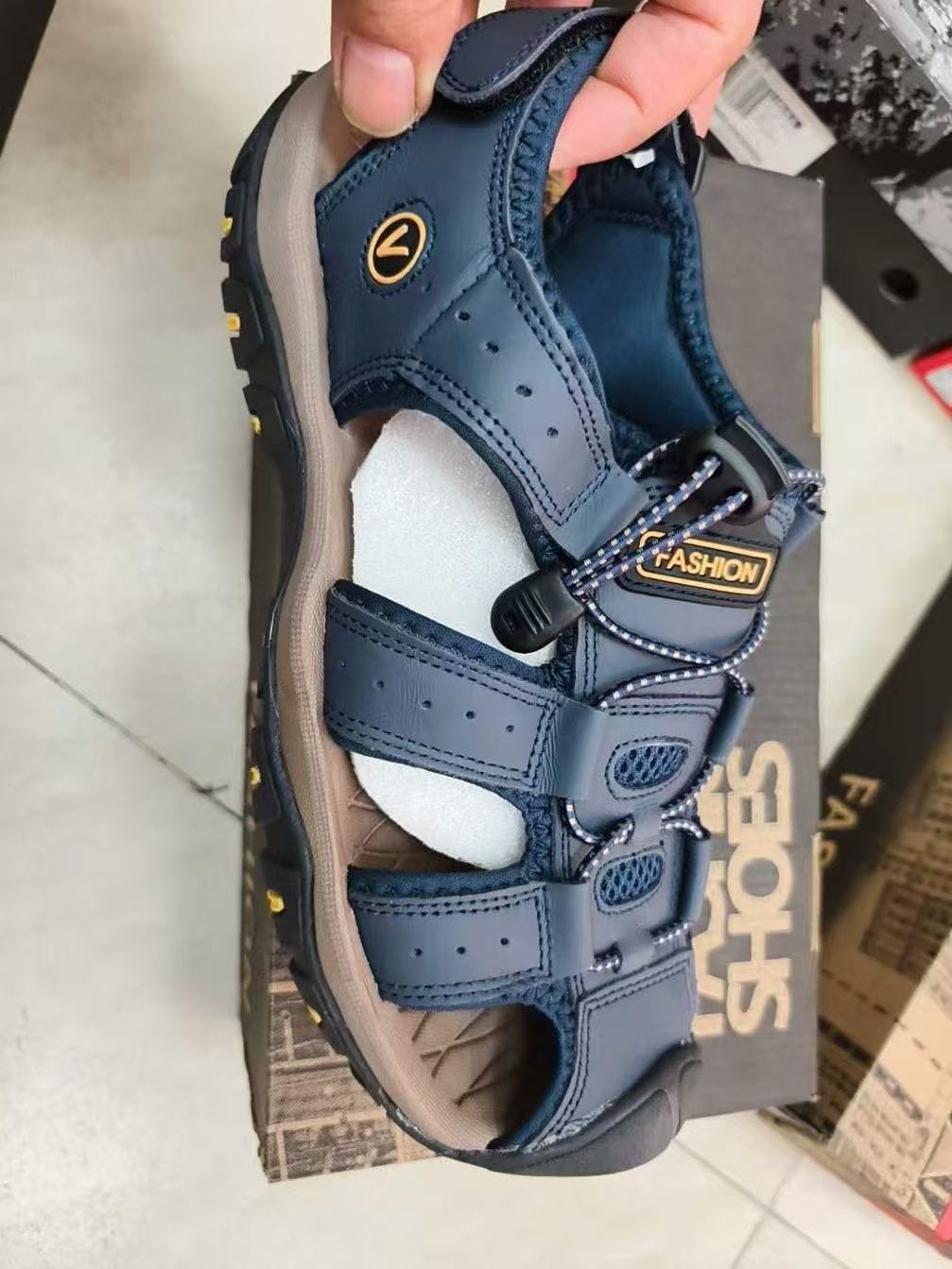 Men’s Breathable Leather Beach Sandals 2 Men’s Breathable Leather Beach Sandals - Image 2