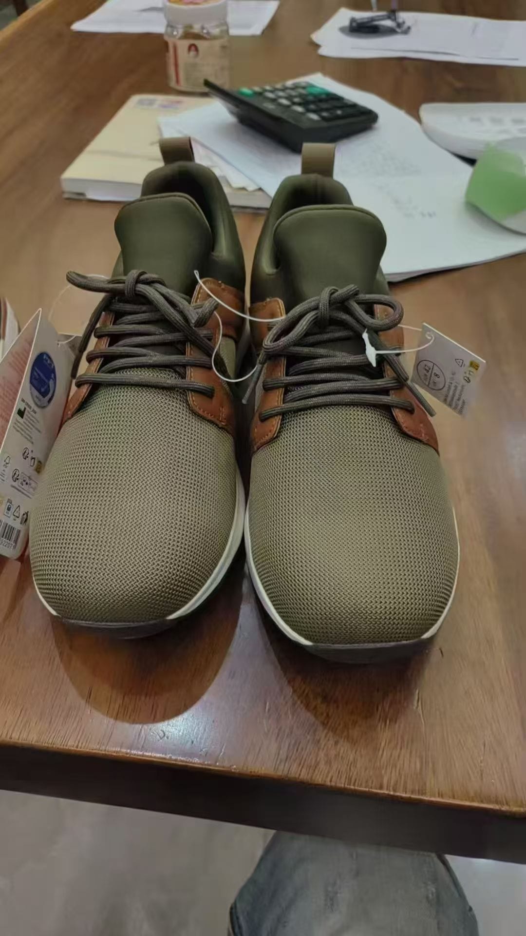 Men’s Rubber Outsole Shoes (2 Colorways) | 58,308 Pairs Ready Stock 3 Men’s Rubber Outsole Shoes (2 Colorways) | 58,308 Pairs Ready Stock - Image 3