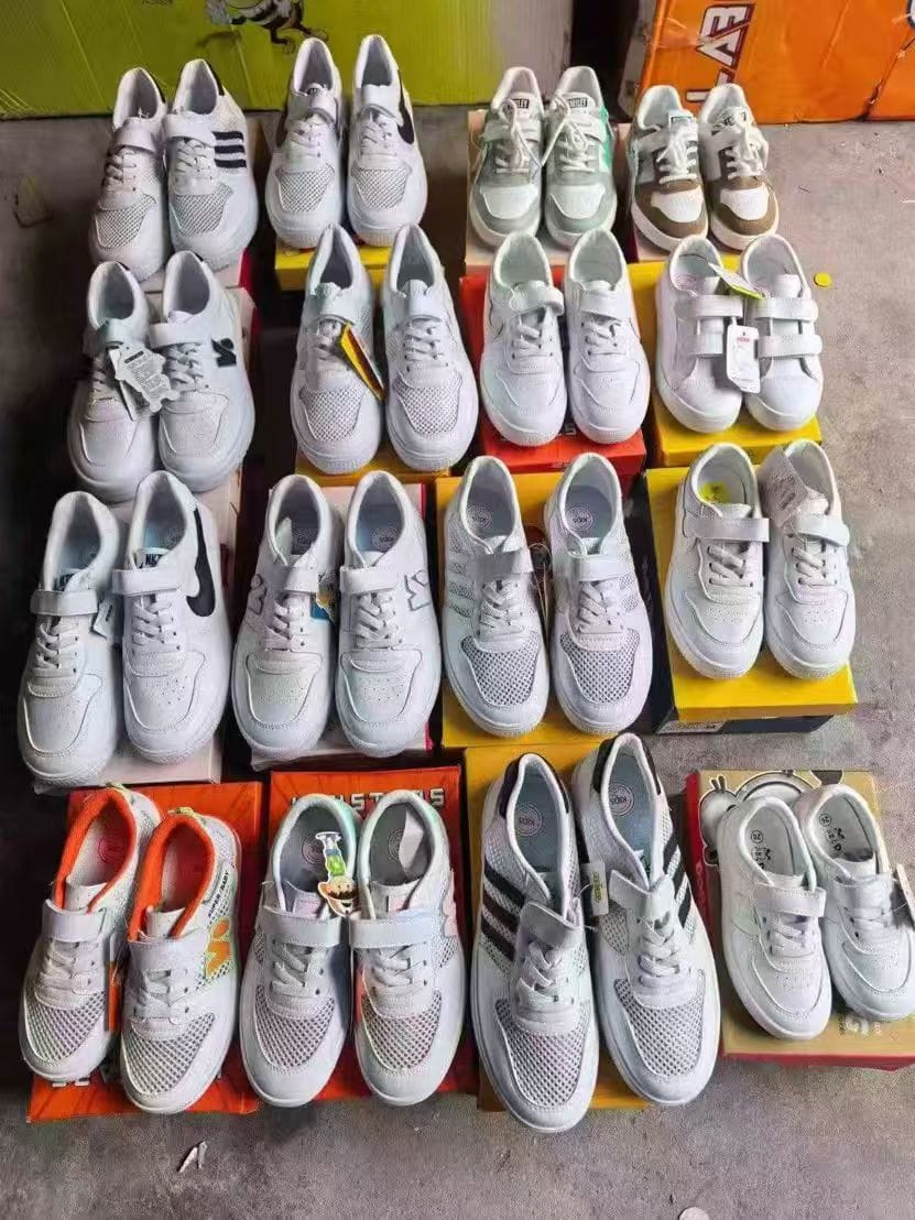 Mixed Kids Shoes – 15,000 Pairs In Stock | Size EU 25–40 6 Mixed Kids Shoes – 15,000 Pairs In Stock | Size EU 25–40 - Image 6