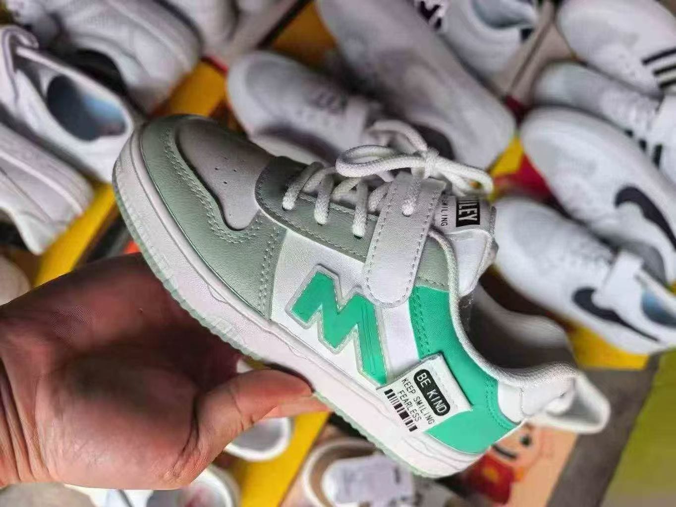 Mixed Kids Shoes – 15,000 Pairs In Stock | Size EU 25–40 4 Mixed Kids Shoes – 15,000 Pairs In Stock | Size EU 25–40 - Image 4