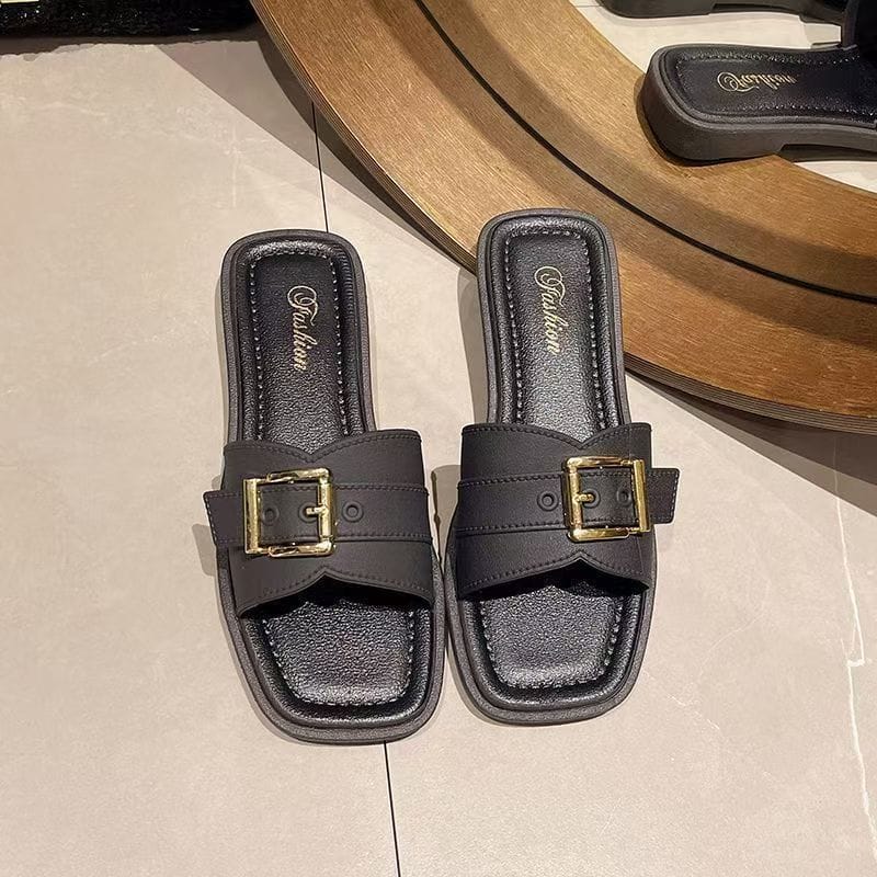 Summer Women Flat Slide Sandals 8 About Us - Summer Women Flat Slide Sandals women flat slide sandals Women flat slide sandals designed for summer outdoor and beach use. Suitable for wholesale buyers, distributors, and online resellers.