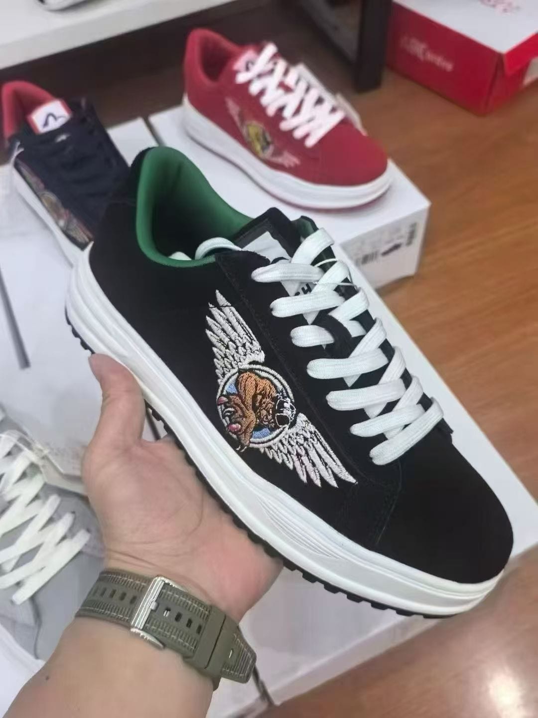 Unisex Leather Skate Sneakers – Rubber Sole 4 Unisex Leather Skate Sneakers – Rubber Sole - Image 4