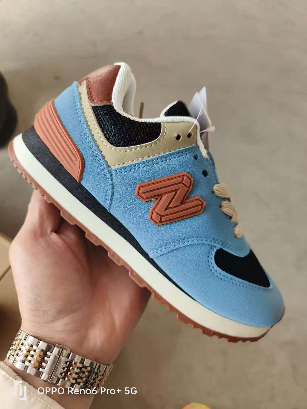 Women’s N-Style Sneakers – EU 35-40, 18,000 Pairs, Mixed Colors 4 Women’s N-Style Sneakers – EU 35-40, 18,000 Pairs, Mixed Colors - Image 4