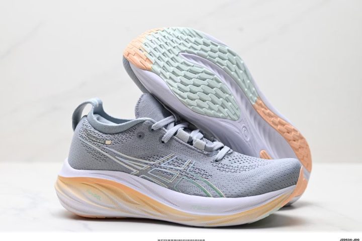 ASICS Gel-Nimbus 26 20 ASICS Gel-Nimbus 26 heel and forefoot GEL cushioning detail