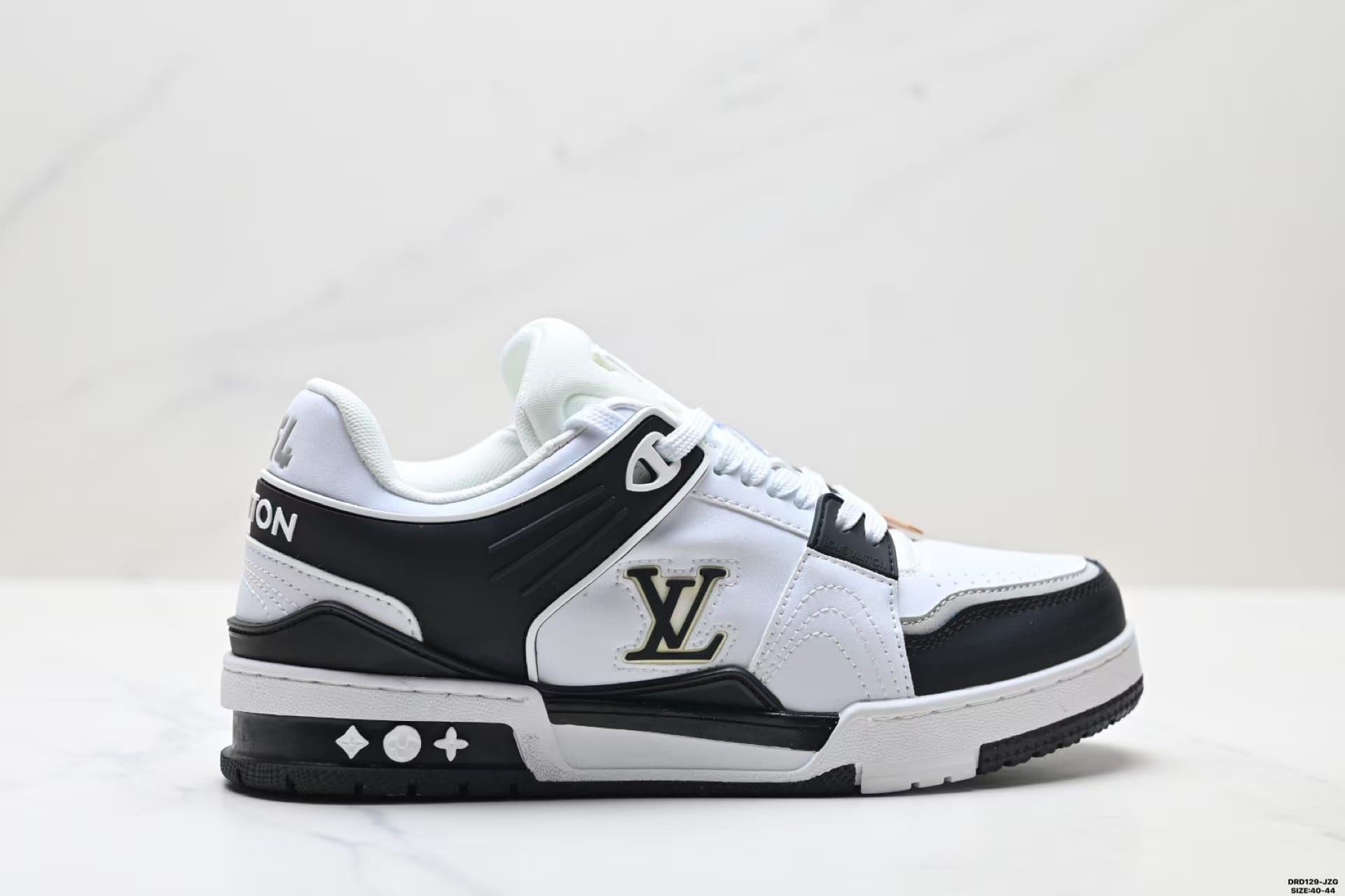 LV Trainer Sneaker Low 12 LV Trainer Sneaker Low - Image 12