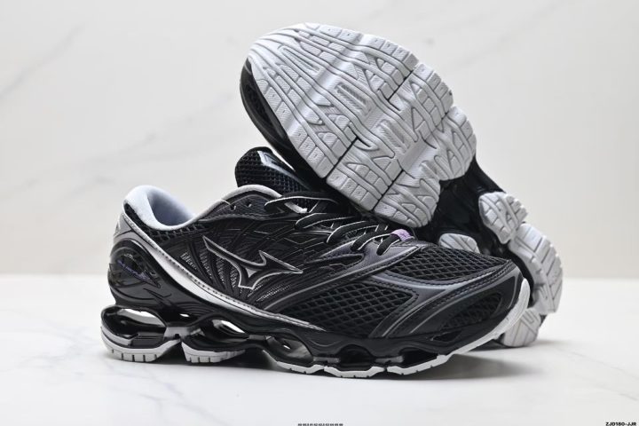 About Us - Mizuno Wave Prophecy LS Mizuno Wave Prophecy LS <strong data-start="562" data-end="589">Mizuno Wave Prophecy LS</strong> is a low-top lifestyle sneaker built for comfort, support, and everyday versatility. A textile and synthetic leather upper keeps the look clean while adding durability.