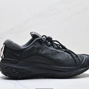 NIKE ACG Mountain Fly 2 Low GTX