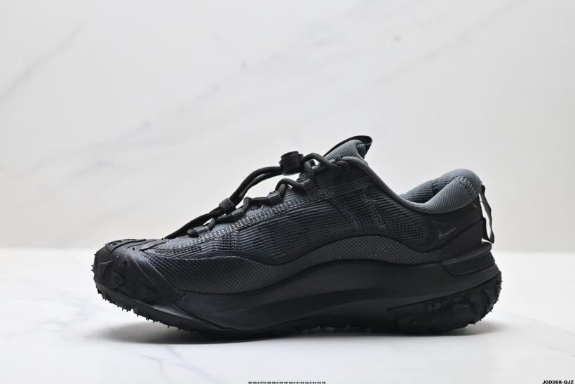 About Us - NIKE ACG Mountain Fly 2 Low GTX NIKE ACG Mountain Fly 2 Low GTX <div class="flex flex-col text-sm pb-25"><article class="text-token-text-primary w-full focus:outline-none [-shadow-height:45px] has-data-writing-block:pointer-events-none has-data-writing-block:-mt-(-shadow-height) has-data-writing-block:pt-(-shadow-height) [&:has([data-writing-block])>*]:pointer-events-auto scroll-mt-[calc(var(-header-height)+min(200px,max(70px,20svh)))]" dir="auto" tabindex="-1" data-turn-id="request-WEB:6c2c81a0-0c2c-404f-938a-3e4d733a6725-10" data-testid="conversation-turn-4" data-scroll-anchor="true" data-turn="assistant"> <div class="text-base my-auto mx-auto pb-10 [-thread-content-margin:-spacing(4)] @w-sm/main:[-thread-content-margin:-spacing(6)] @w-lg/main:[-thread-content-margin:-spacing(16)] px-(-thread-content-margin)"> <div class="[-thread-content-max-width:40rem] @w-lg/main:[-thread-content-max-width:48rem] mx-auto max-w-(-thread-content-max-width) flex-1 group/turn-messages focus-visible:outline-hidden relative flex w-full min-w-0 flex-col agent-turn" tabindex="-1"> <div class="flex max-w-full flex-col grow"> <div class="min-h-8 text-message relative flex w-full flex-col items-end gap-2 text-start break-words whitespace-normal [.text-message+&]:mt-1" dir="auto" data-message-author-role="assistant" data-message-id="826cb333-1875-44f7-bd97-6e1824c224a5" data-message-model-slug="gpt-5-2-thinking"> <div class="flex w-full flex-col gap-1 empty:hidden first:pt-[1px]"> <div class="markdown prose dark:prose-invert w-full wrap-break-word light markdown-new-styling"></div> </div> </div> </div> <div class="z-0 flex min-h-[46px] justify-start">NIKE ACG Mountain Fly 2 Low GTX is a waterproof trail sneaker built for everyday routes and unpredictable weather. A GORE-TEX upper helps block rain, while a quick lace toggle and supportive build keep the fit secure.</div> <div class="mt-3 w-full empty:hidden"> <div class="text-center"></div> </div> </div> </div> </article></div> <div class="pointer-events-none h-px w-px absolute bottom-0" aria-hidden="true" data-edge="true"></div>