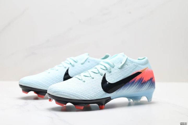 Nike Mercurial Vapor 16 Elite AG-PRO 16 About Us - Nike Mercurial Vapor 16 Elite AG-PRO Nike Mercurial Vapor 16 Elite AG-PRO The Nike Mercurial Vapor 16 Elite AG-PRO is built for speed with a lightweight Flyknit upper and supportive Atomknit zones.