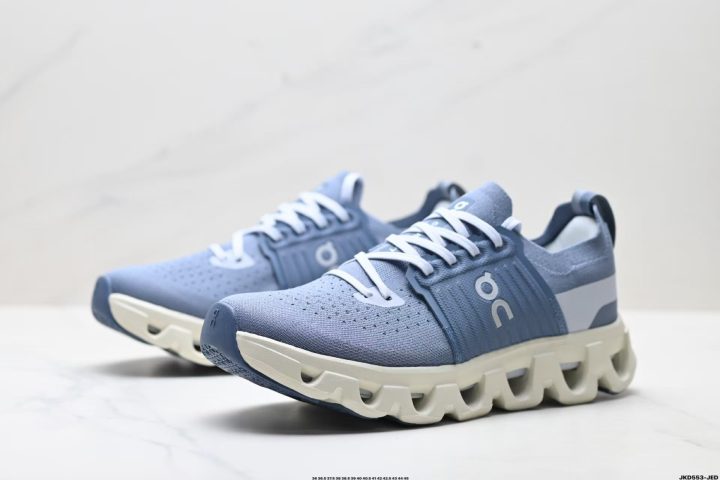 On Cloudswift 4 11 On Cloudswift 4 upper detail close up