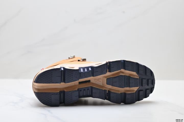 On THE ROGER Pro 2 14 About Us - On THE ROGER Pro 2 On THE ROGER Pro 2 <strong data-start="599" data-end="621">On THE ROGER Pro 2</strong> is a versatile high-top trainer built for mixed-use wear—training, light jogging, casual outfits, and outdoor walks.