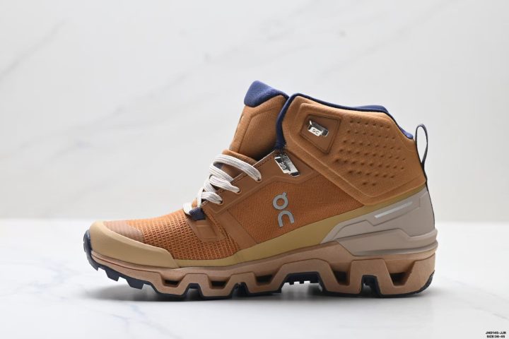 On THE ROGER Pro 2 8 About Us - On THE ROGER Pro 2 On THE ROGER Pro 2 <strong data-start="599" data-end="621">On THE ROGER Pro 2</strong> is a versatile high-top trainer built for mixed-use wear—training, light jogging, casual outfits, and outdoor walks.