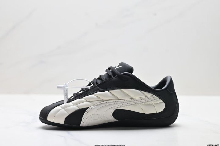 PUMA Speedcat Plus 7 PUMA Speedcat Plus black white sneakers