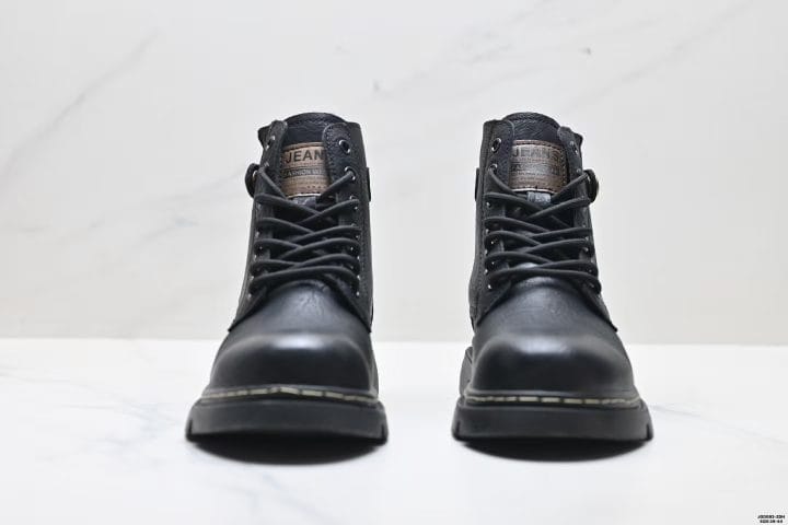 About Us - Timberland waterproof mid boots Timberland waterproof mid boots <strong data-start="613" data-end="648">Timberland waterproof mid boots</strong> combine ankle-supporting mid-cut protection with a durable leather upper built to handle daily wear and rough surfaces.