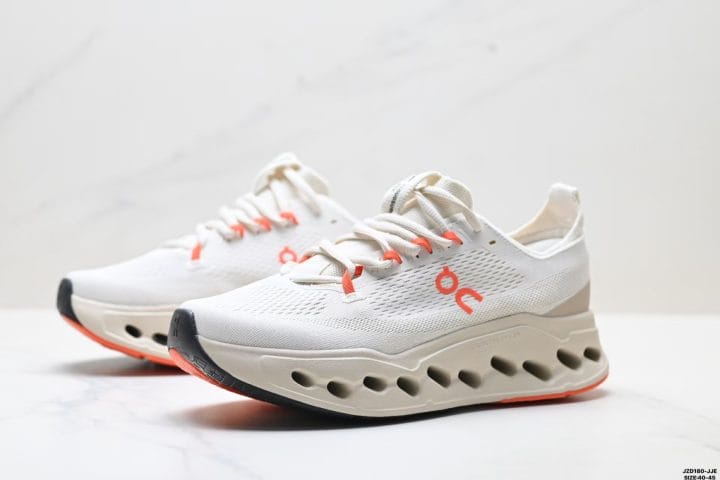 On Cloudsurfer Max 10 On Cloudsurfer Max rubber pads outsole traction detail