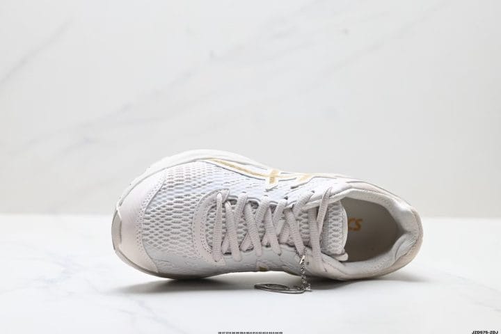 ASICS Gel-Flux CN running shoes side view 1011A614-109