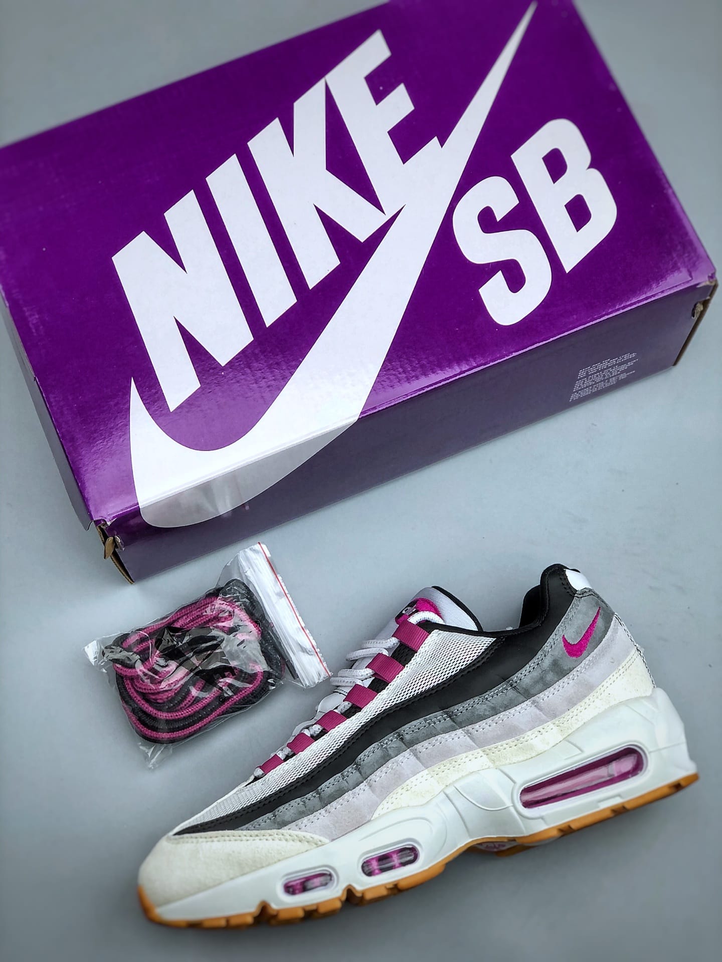 Nike Air Max image 1