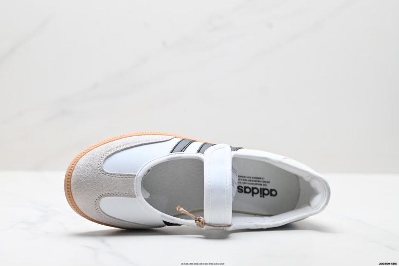 Adidas Samba Jane side view JR7339