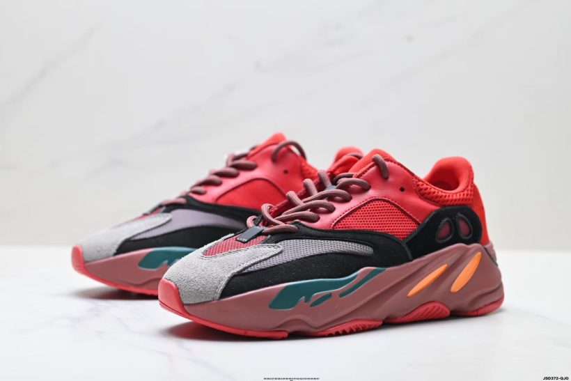 Adidas Yeezy Boost 700 Boost midsole cushioning detail