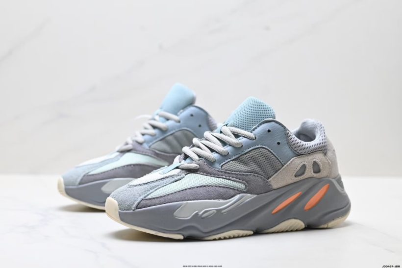 Adidas Yeezy Boost 700 chunky retro upper detail