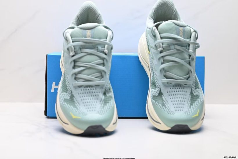 About Us - HOKA Challenger 8 HOKA Challenger 8 <strong>HOKA Challenger 8</strong> is a lightweight low-top running shoe built for balanced comfort and reliable traction on mixed routes. Its cushioned ride helps absorb impact for smoother steps, while the lace-up fit keeps the foot secure during daily training.