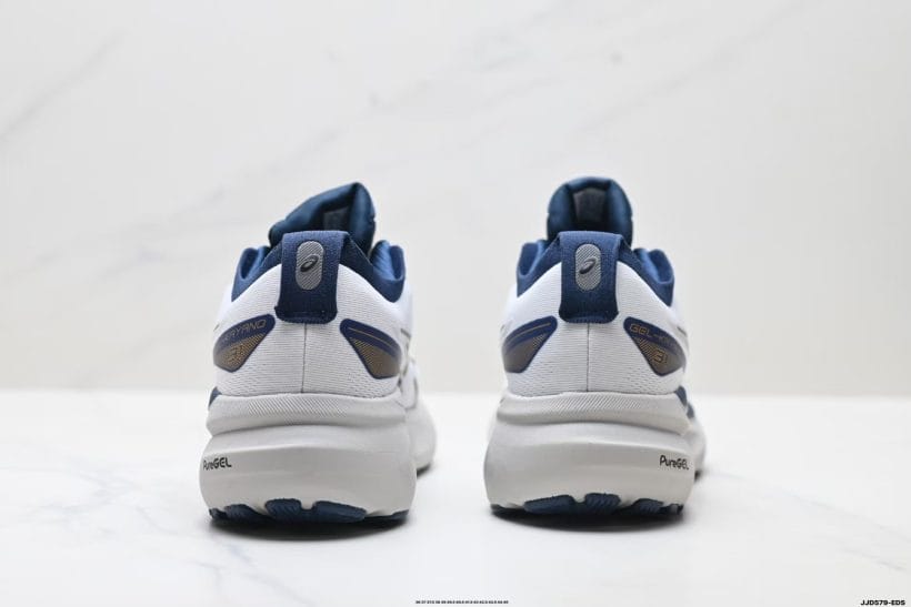 About Us - ASICS GEL-KAYANO 31 ASICS GEL-KAYANO 31 <strong>ASICS GEL-KAYANO 31 PLATINUM</strong> is a lightweight low-top performance running shoe built for stable, ergonomic comfort. A one-piece dual-knit upper uses high-elastic fabric for breathable wrap-around support, while the cushioned ride helps keep daily training smooth and less tiring.