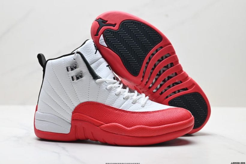 Air Jordan 12 side view BQ6851-001
