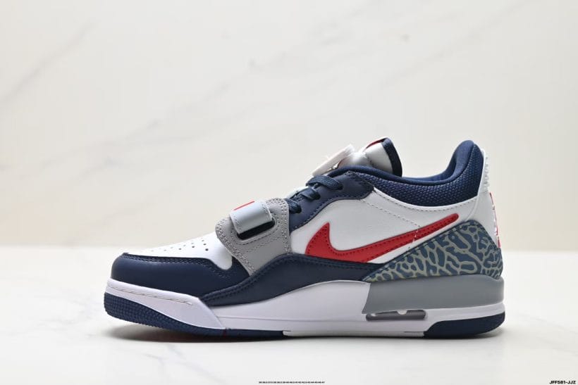 Air Jordan Legacy 312 Low side view CD7069-400