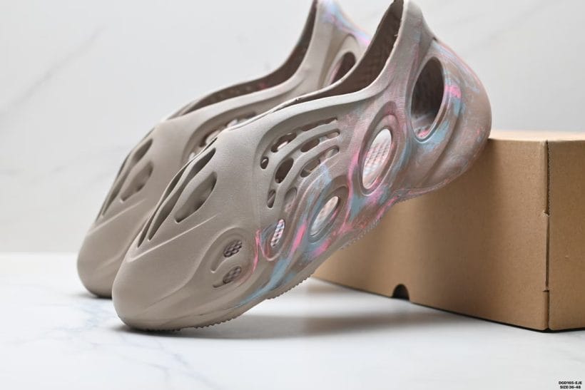 Adidas Yeezy Foam Runner outsole traction close up