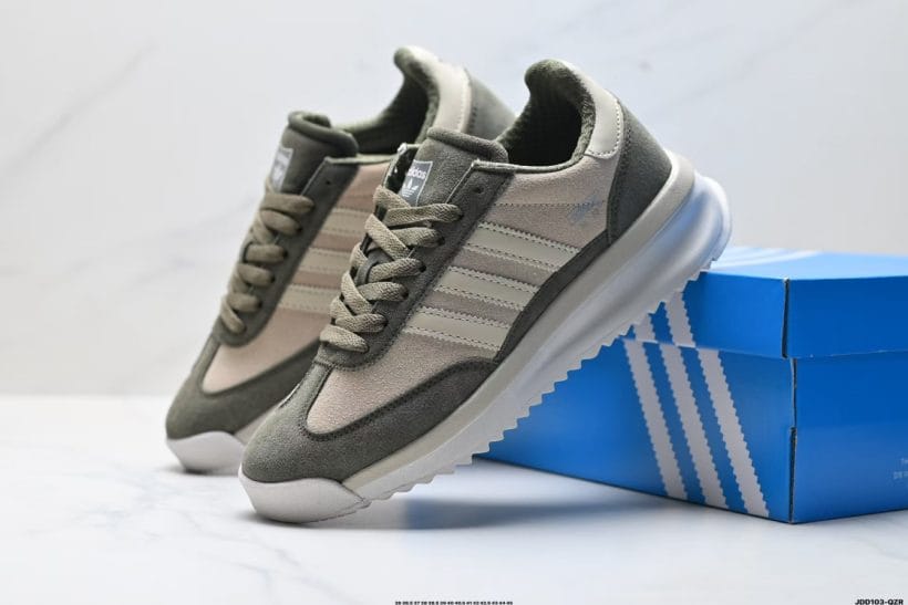 About Us - Adidas SL 72 RS Adidas SL 72 RS