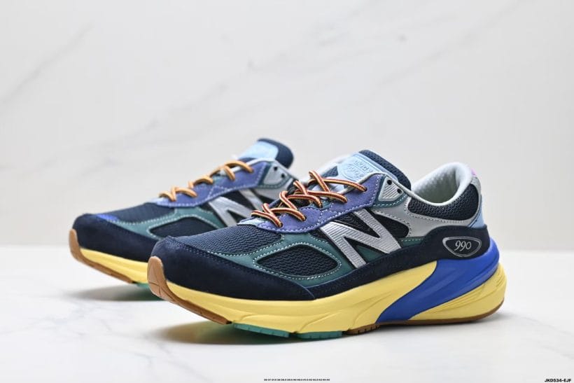 
New Balance 990 Series mesh and suede upper detail
